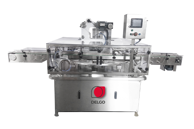 Máquinas Delgo | Máquina seladora de bandejas automática