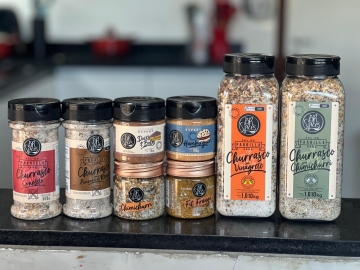 Embalagens especiais: como a DELGO desenvolve envasadoras personalizadas para cada projeto