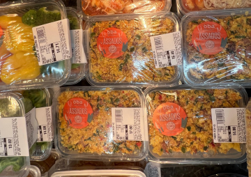 Como os selos plásticos valorizam a apresentação do produto no ponto de venda