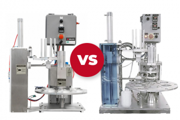 Qual a diferença entre uma seladora semiautomática com giro manual e giro automático da mesa?